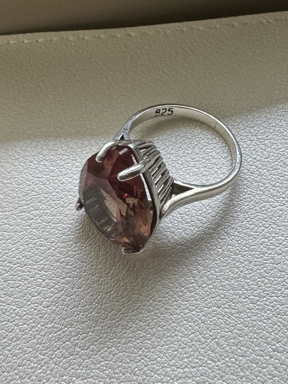 925 Sterling Silver Pear Cut Statement Ring - Pink/Purple Gemstone sz 7.5